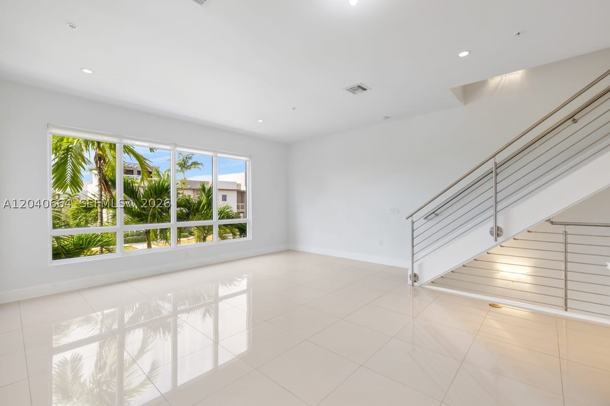 LANDMARK AT DORAL - Residential