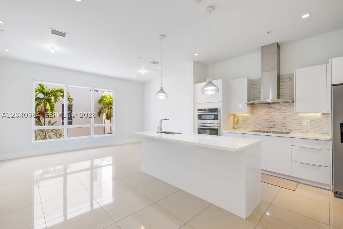 LANDMARK AT DORAL - Residential