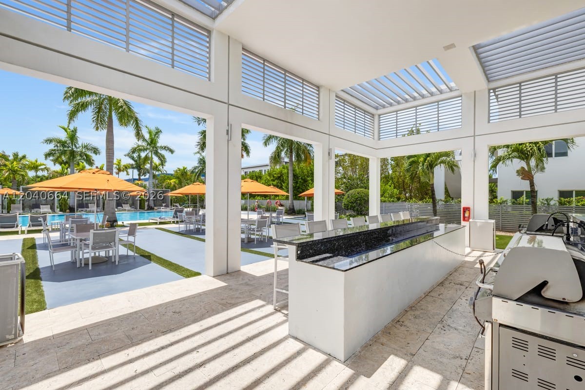 LANDMARK AT DORAL - Residential
