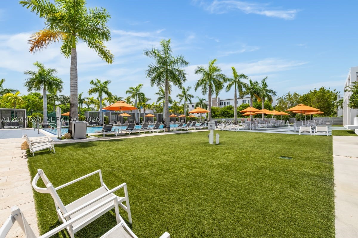 LANDMARK AT DORAL - Residential
