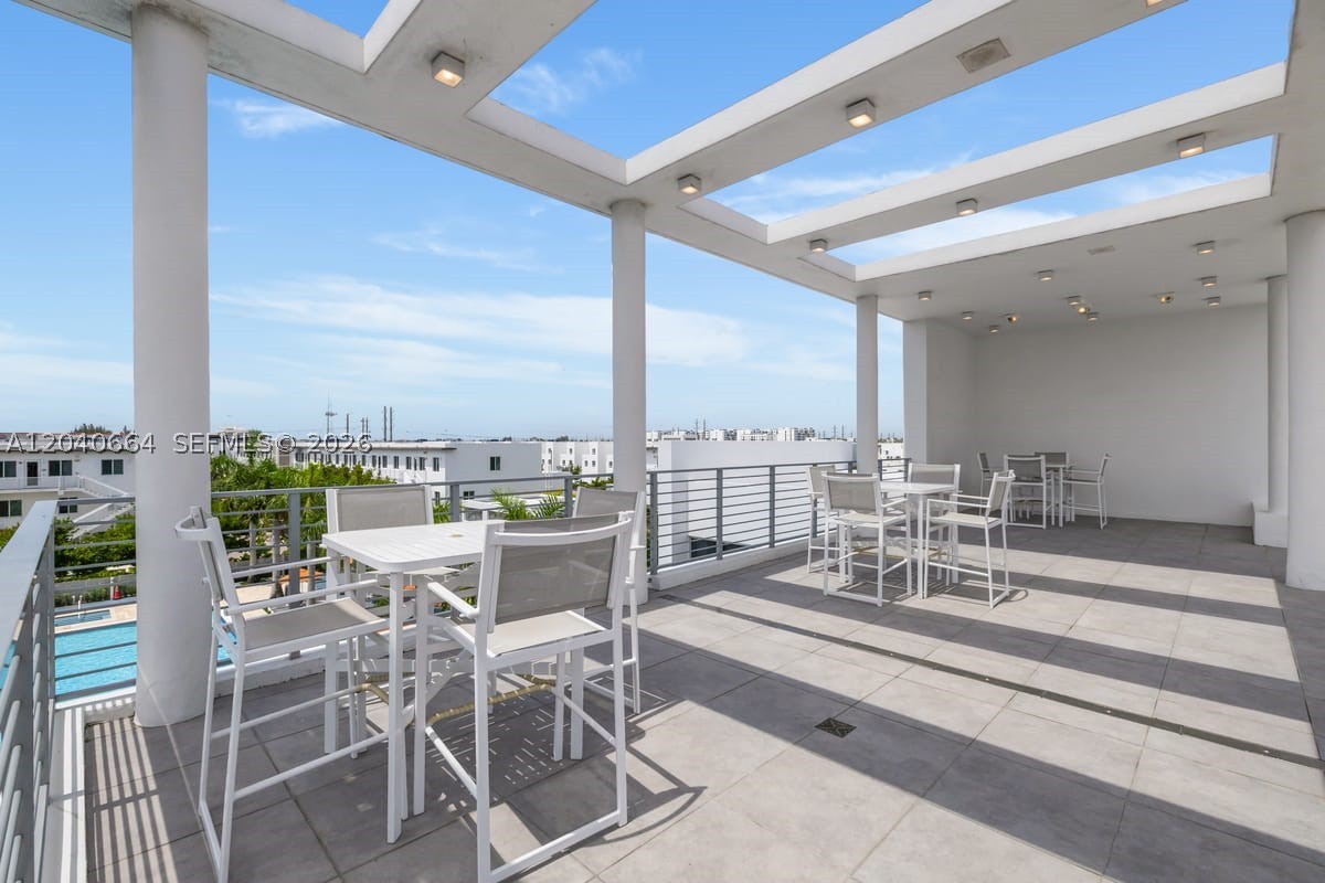 LANDMARK AT DORAL - Residential