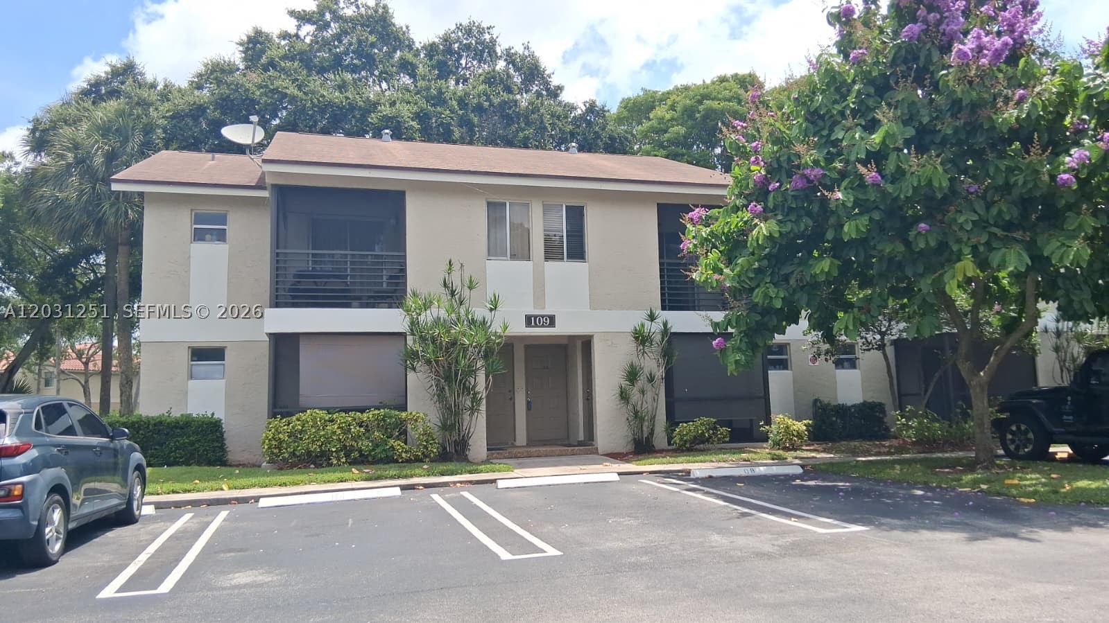 Stunning 1 Bedroom plus Den, condo in a prime, amenity-rich community. This spacious unit boasts a beautifully spacious kitchen, elegant wood floors, an in-unit washer and dyer, and private balcony. Perfect for a home office or extra guest room. Enjoy resort-style living with a pool, lush grounds, and a vibrant neighborhood. Quick access to I-95 and the Turnpike makes life effortless. Clubhouse, Community Pool, Exercise Room, Tennis and Basketball court. Don't miss out!