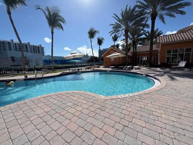 AVENTURA MARINA CONDO NUM - Residential