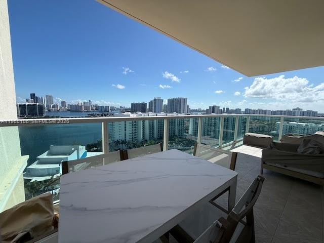 AVENTURA MARINA CONDO NUM - Residential
