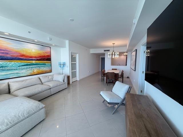 AVENTURA MARINA CONDO NUM - Residential