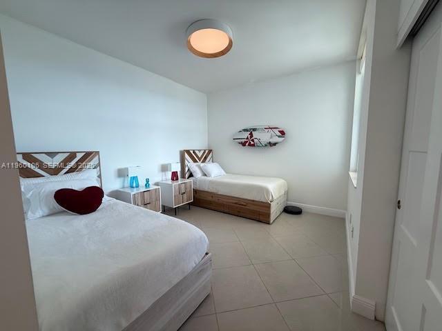 AVENTURA MARINA CONDO NUM - Residential