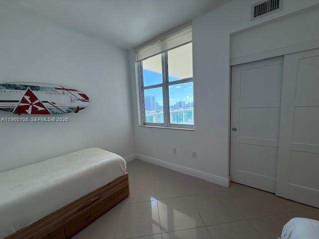 AVENTURA MARINA CONDO NUM - Residential