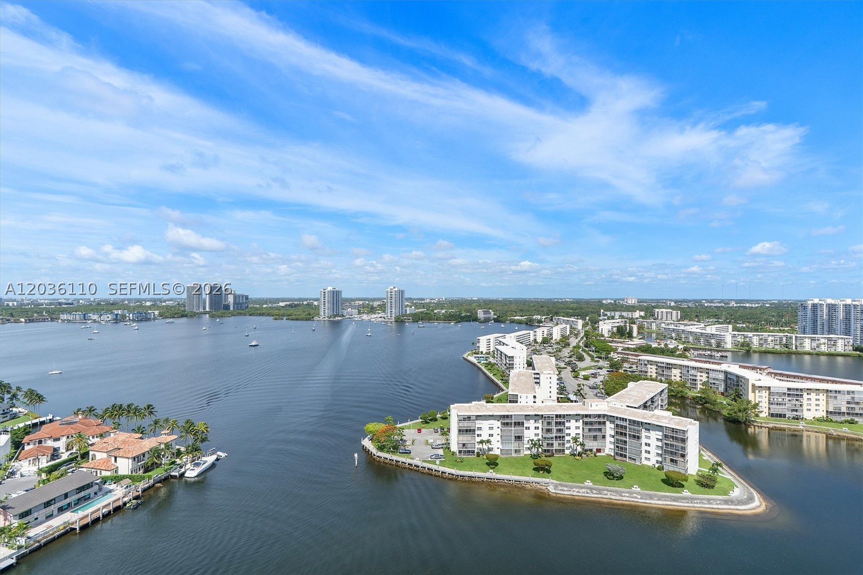 1000 ISL BLVD WILLIAMS IS - Residential