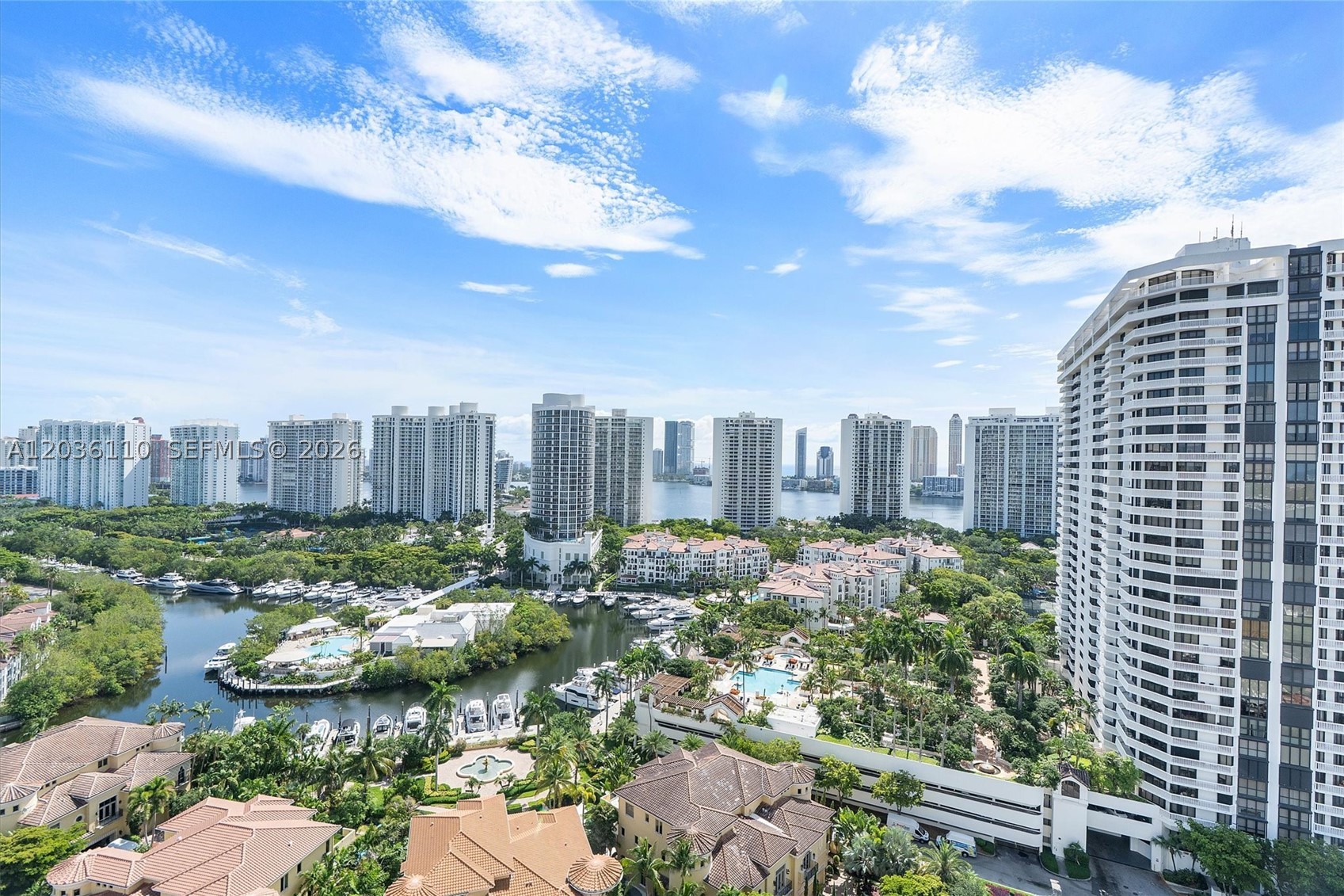1000 ISL BLVD WILLIAMS IS - Residential