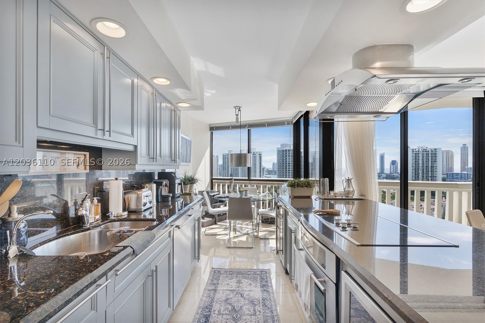 1000 ISL BLVD WILLIAMS IS - Residential