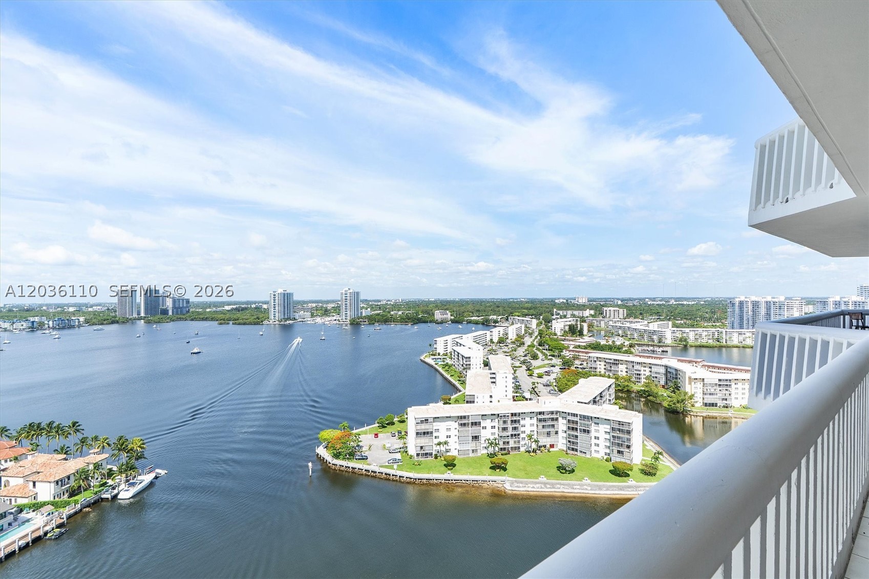 1000 ISL BLVD WILLIAMS IS - Residential
