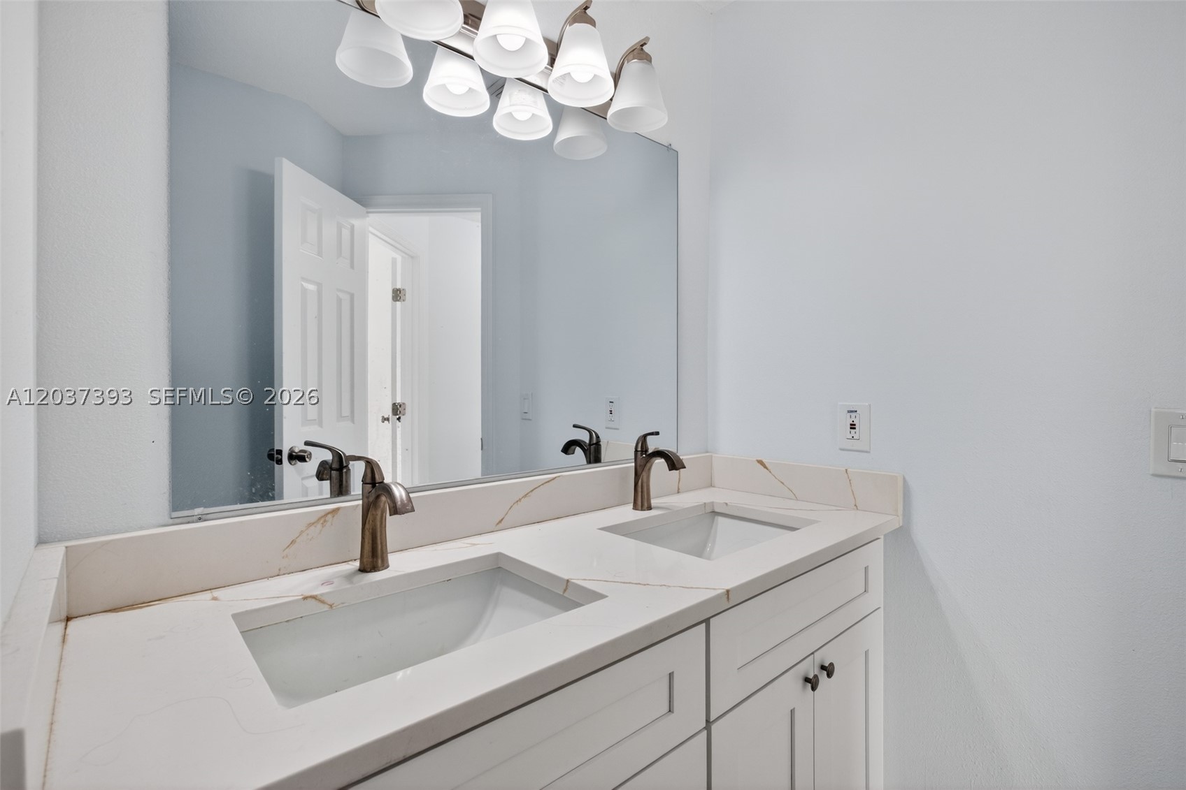 ALPINE HEIGHTS - Residential
