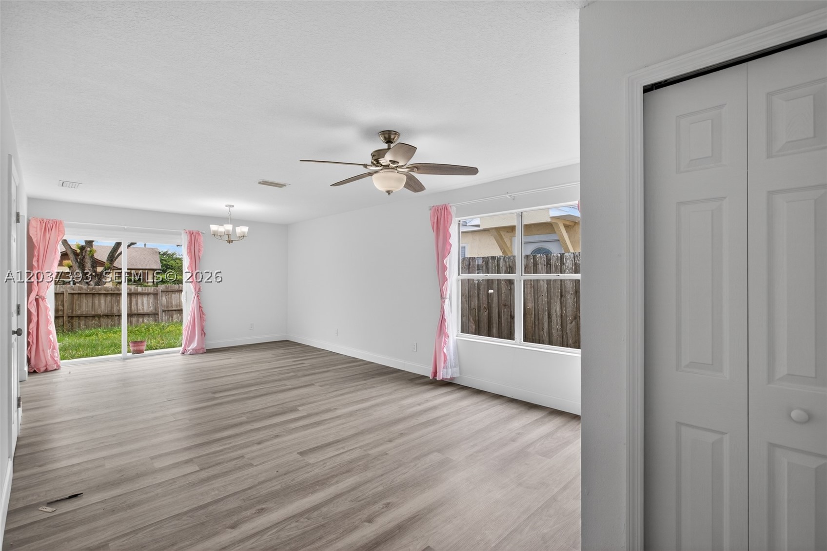 ALPINE HEIGHTS - Residential