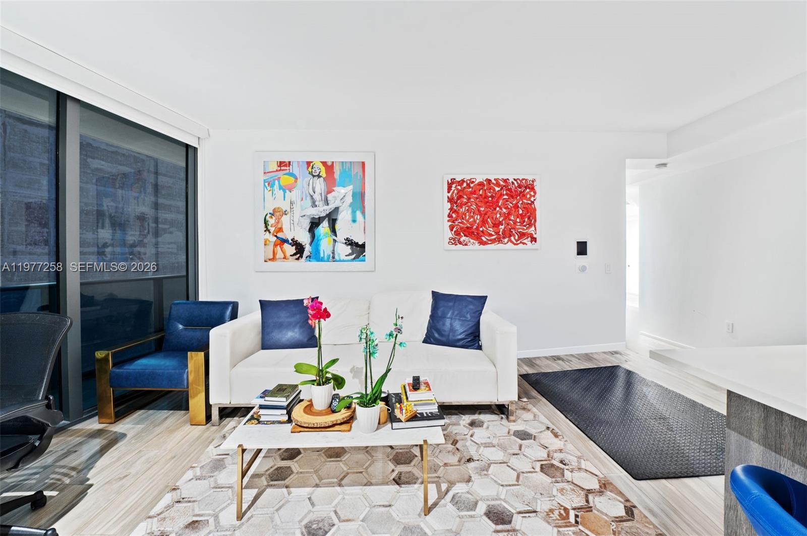 801 SMA RESIDENCES CONDO - Residential