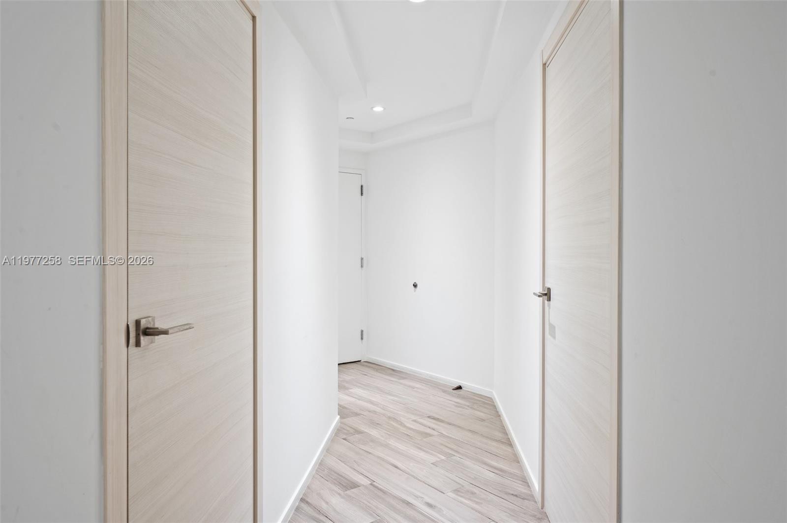 801 SMA RESIDENCES CONDO - Residential