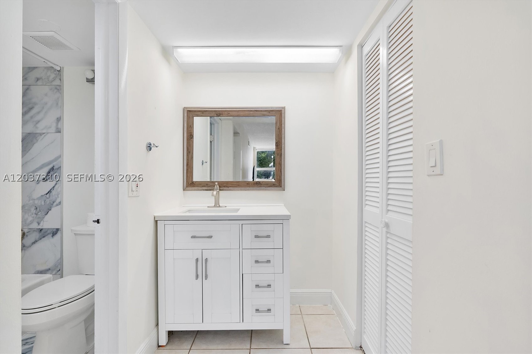 CARIBBEAN BREEZE CONDO - Residential Lease