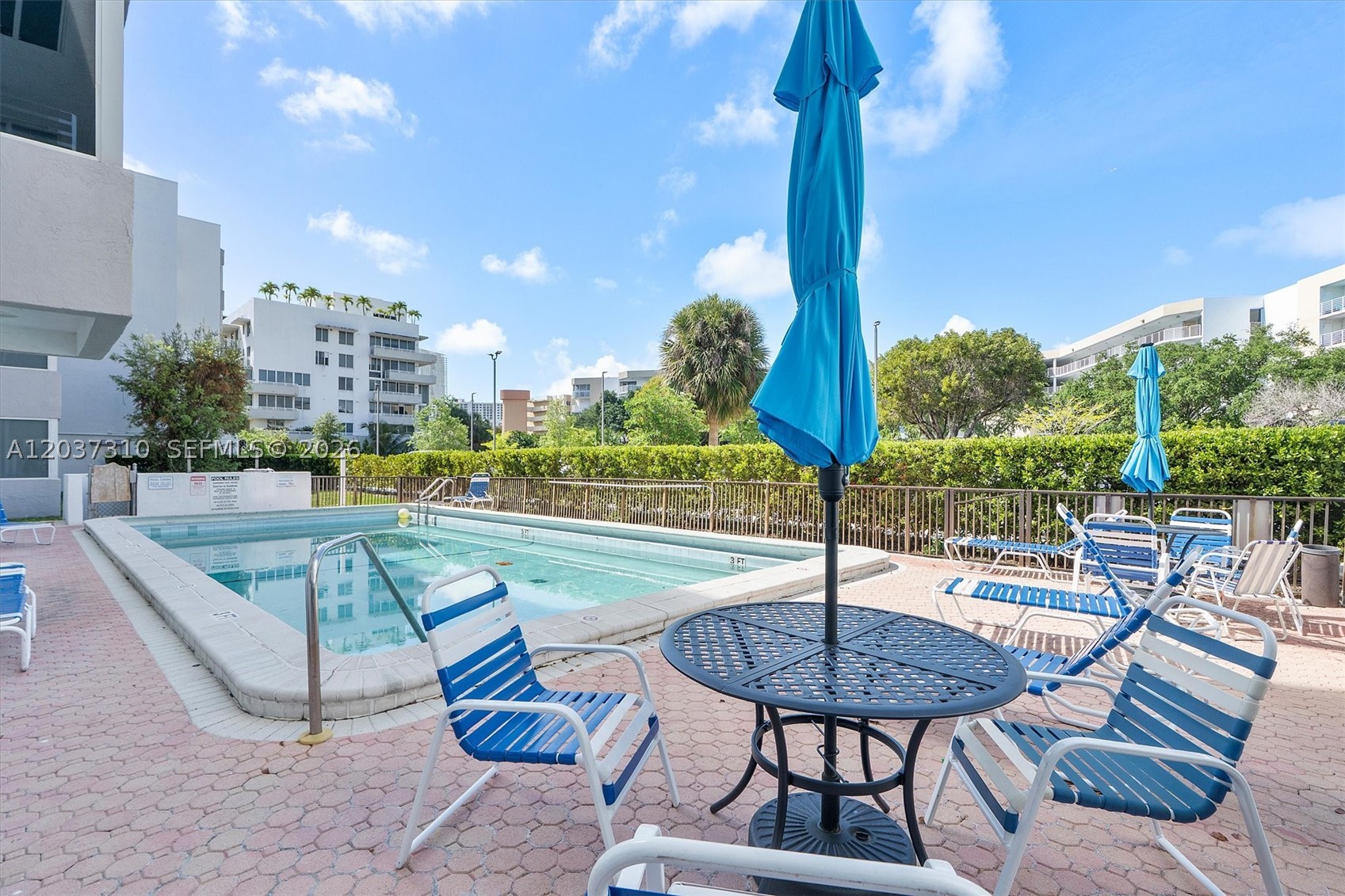 CARIBBEAN BREEZE CONDO - Residential Lease