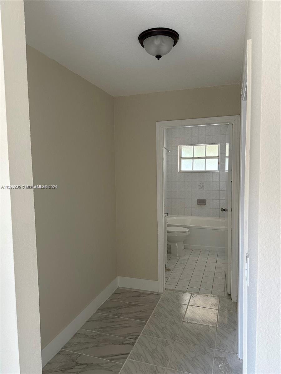 WEST PALM BEACH GARDENS - Residential Lease