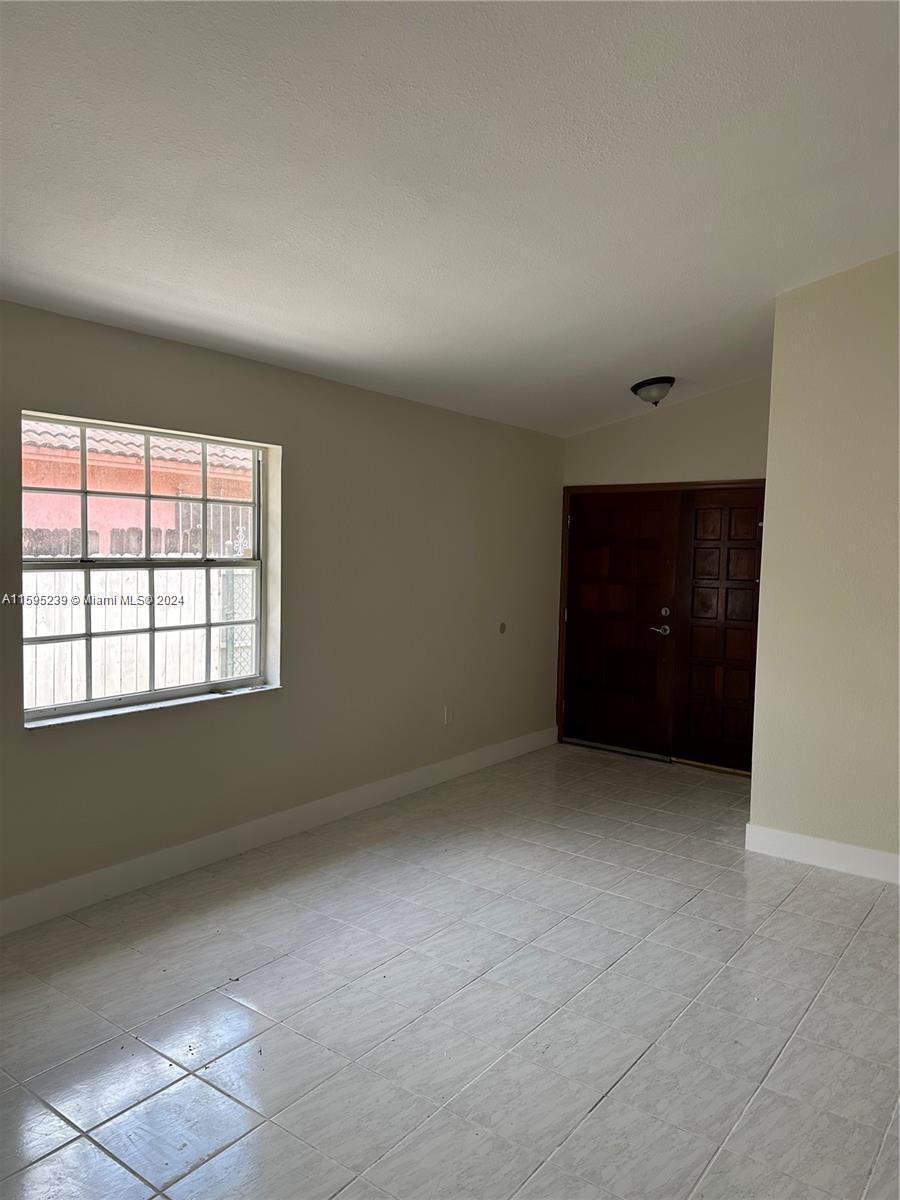 WEST PALM BEACH GARDENS - Residential Lease