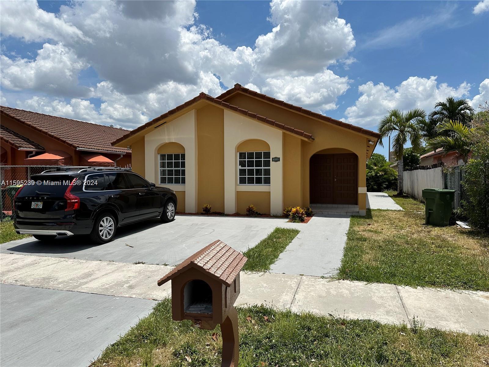 WEST PALM BEACH GARDENS - Residential Lease