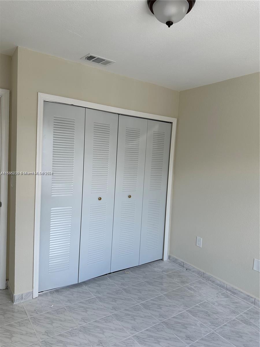 WEST PALM BEACH GARDENS - Residential Lease