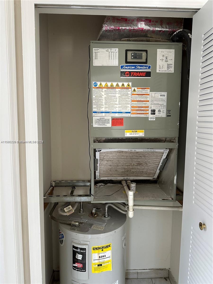 WEST PALM BEACH GARDENS - Residential Lease