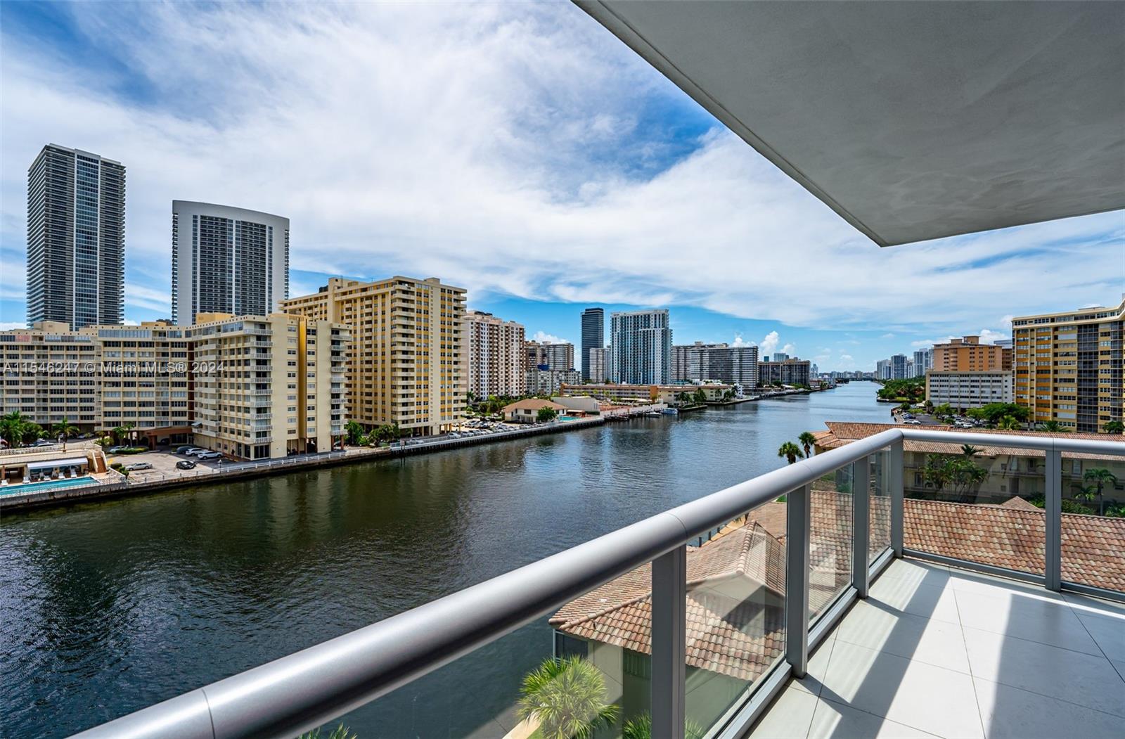 BEACHWALK CONDOMINIUM - Residential