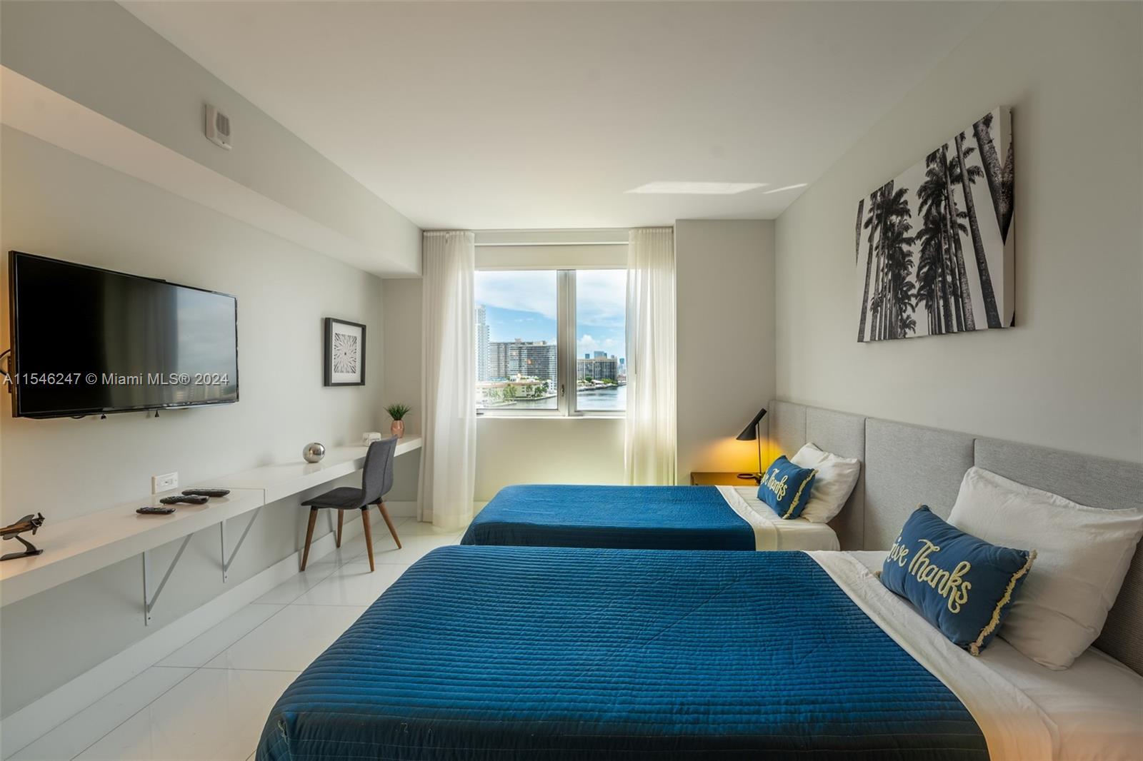 BEACHWALK CONDOMINIUM - Residential