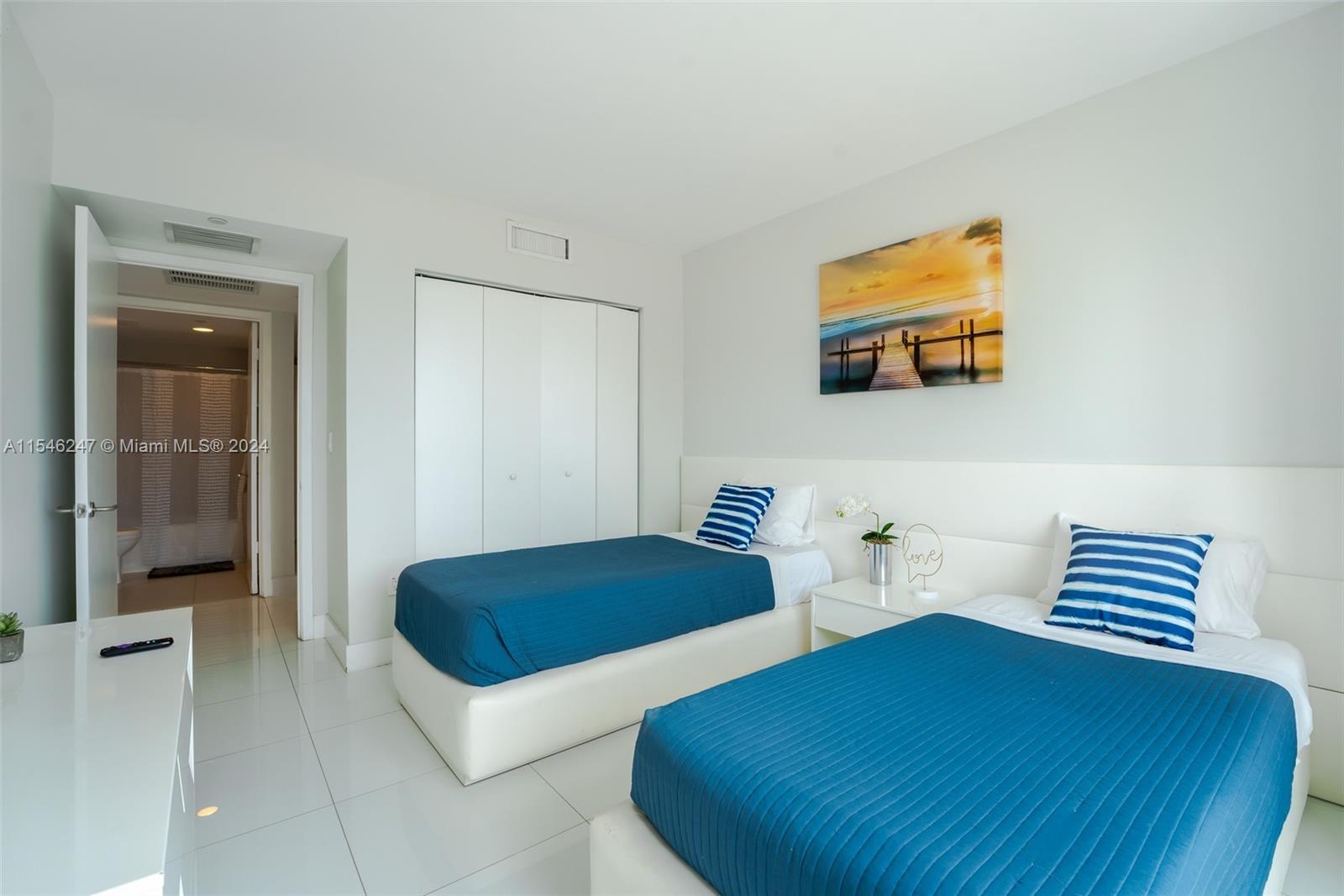 BEACHWALK CONDOMINIUM - Residential