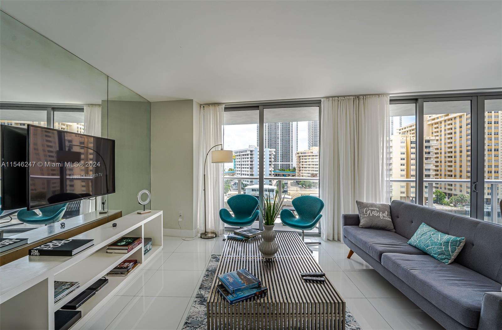 BEACHWALK CONDOMINIUM - Residential