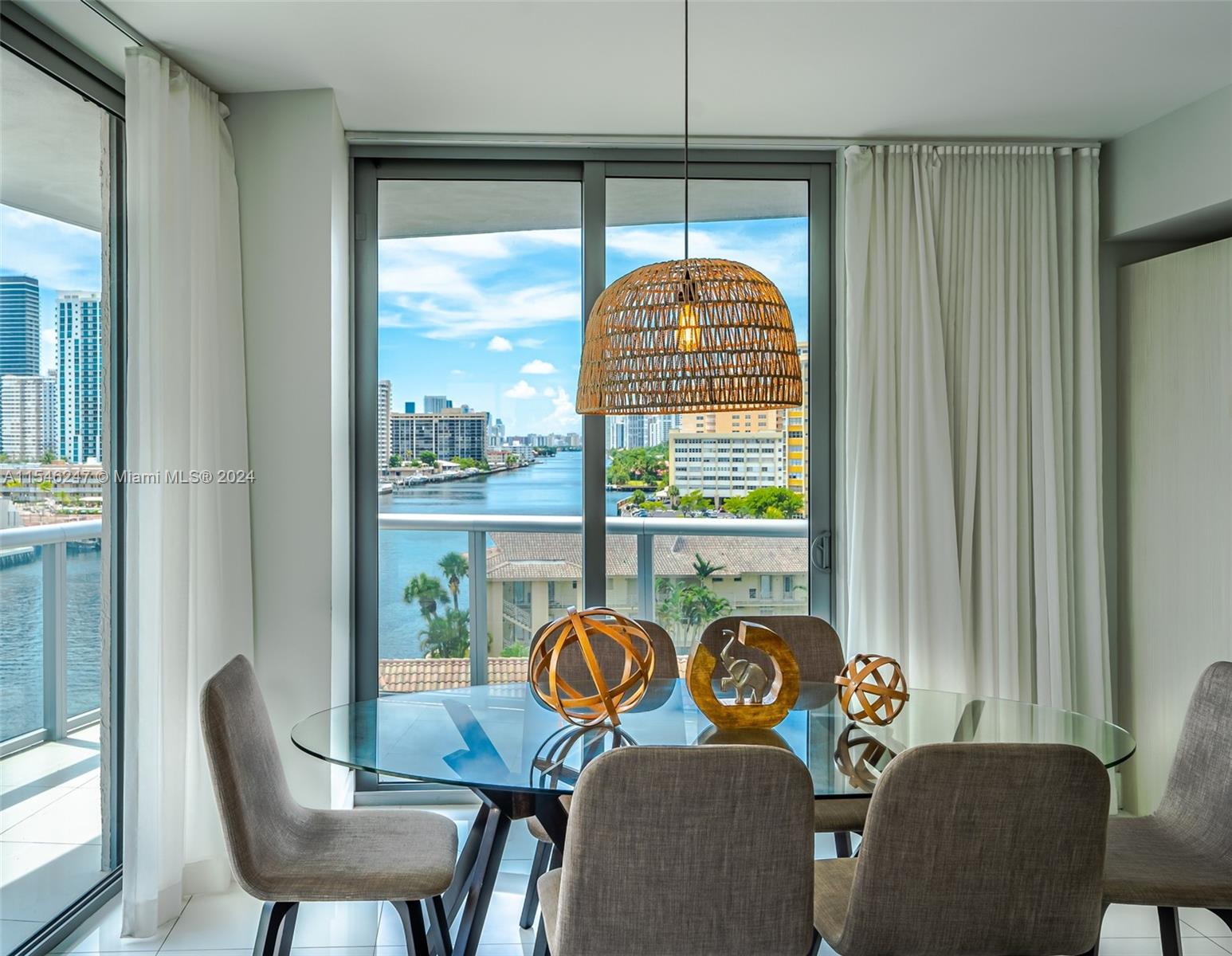 BEACHWALK CONDOMINIUM - Residential