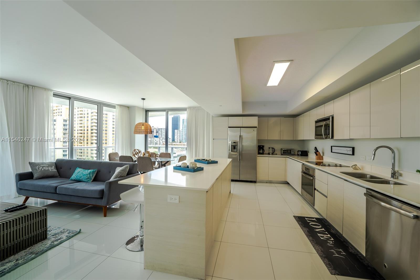 BEACHWALK CONDOMINIUM - Residential