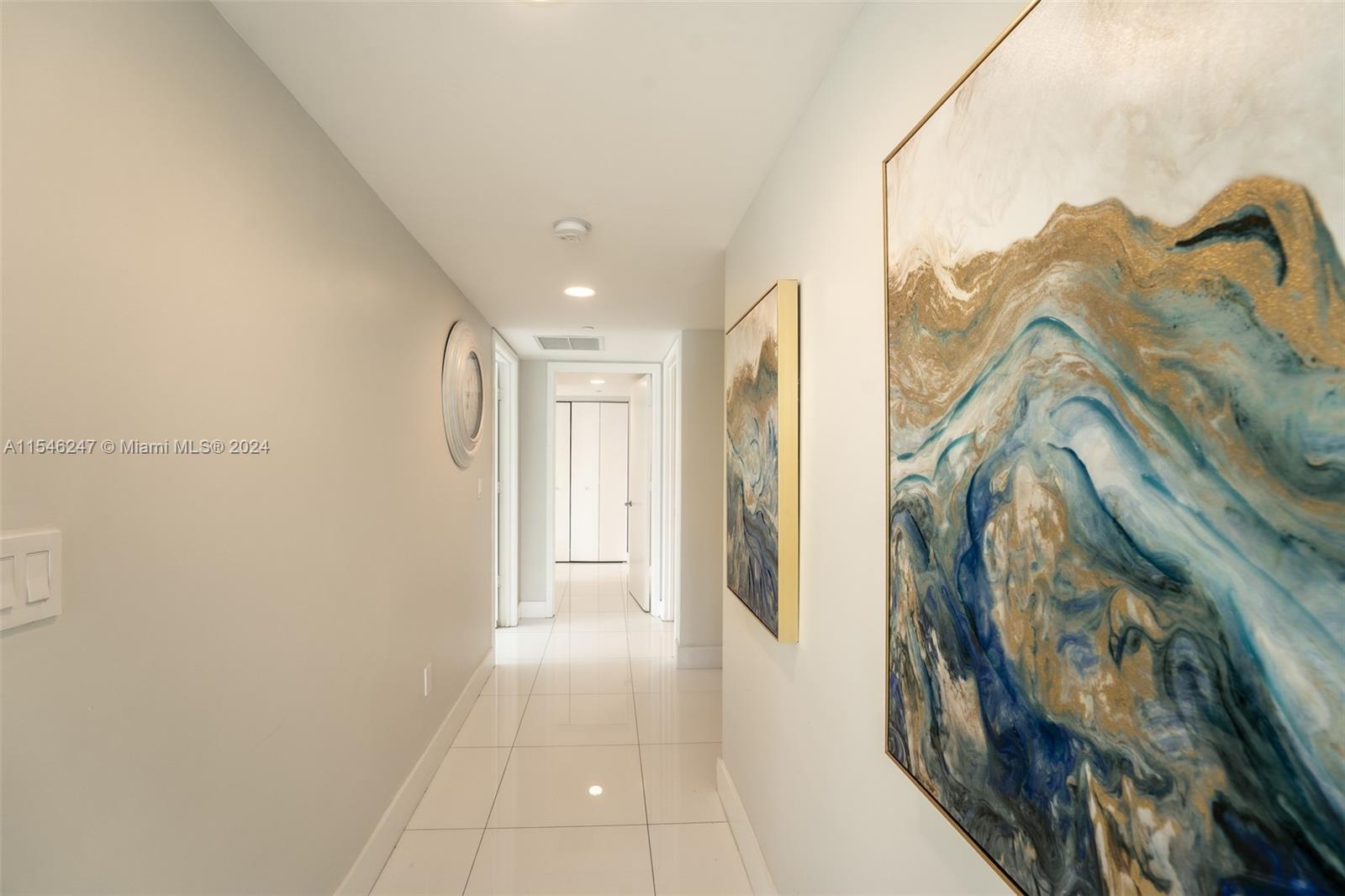 BEACHWALK CONDOMINIUM - Residential