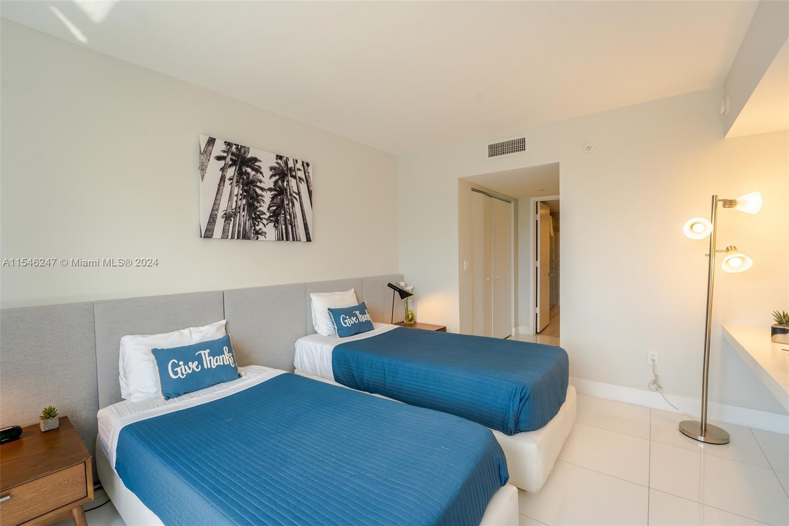 BEACHWALK CONDOMINIUM - Residential