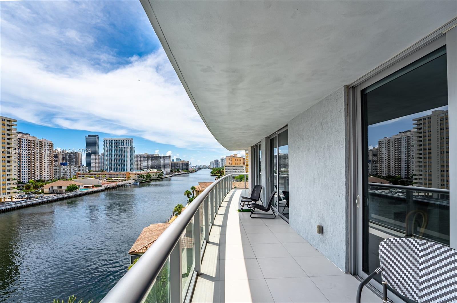 BEACHWALK CONDOMINIUM - Residential