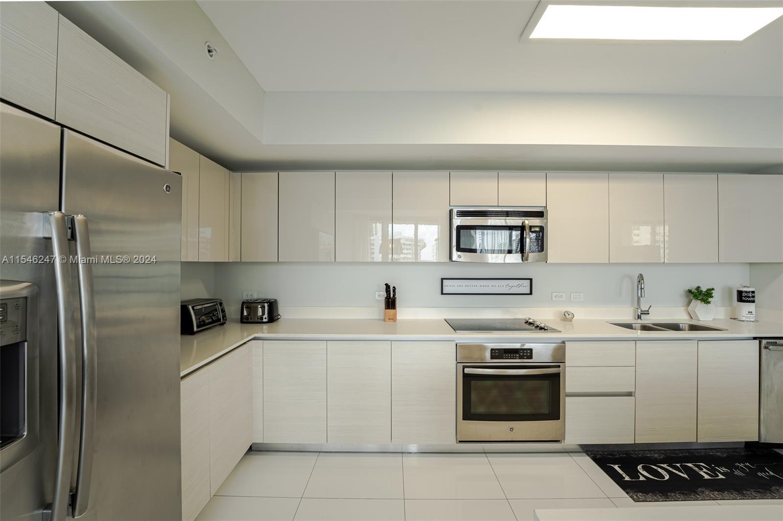 BEACHWALK CONDOMINIUM - Residential