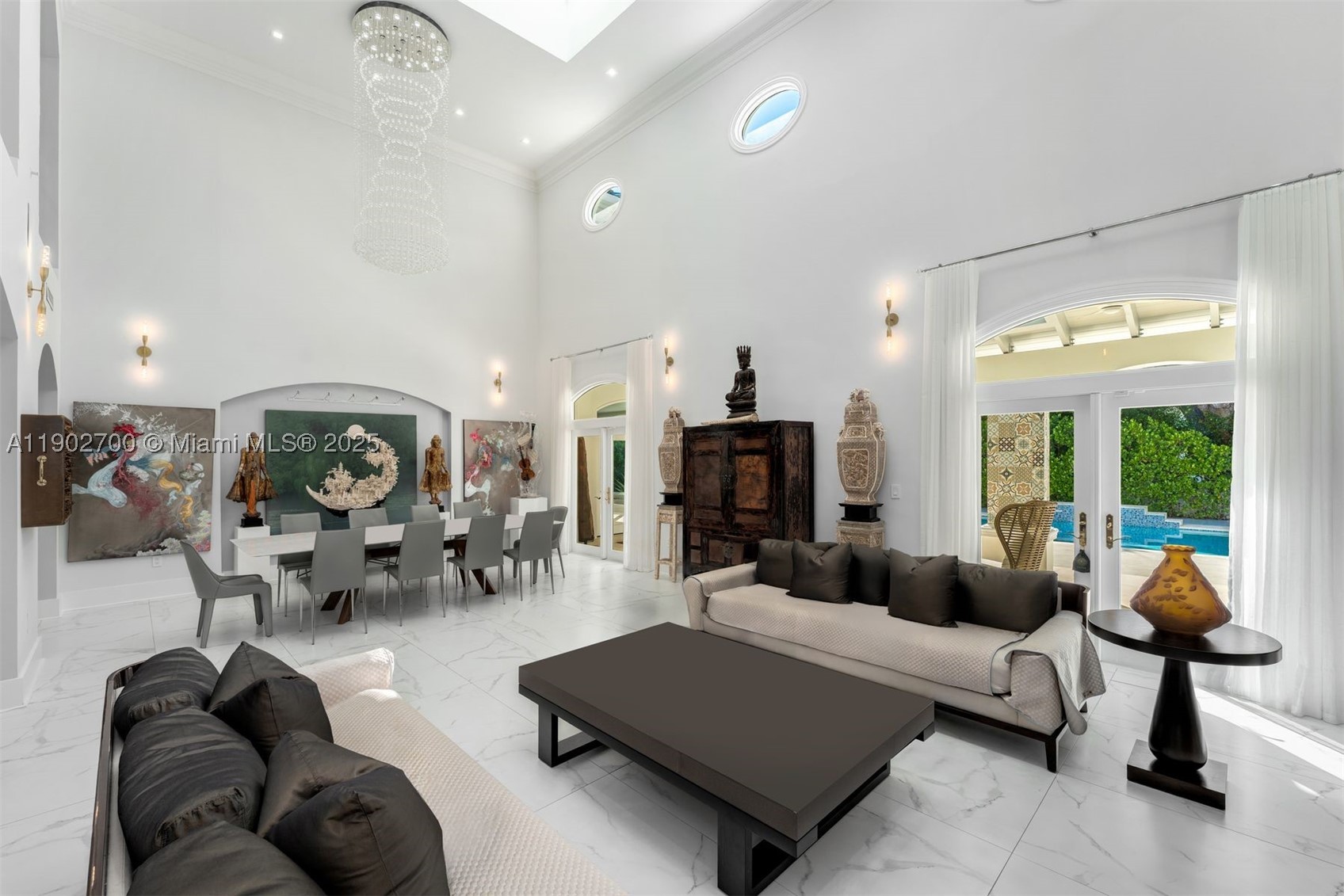THE PALM ESTATES - Residential