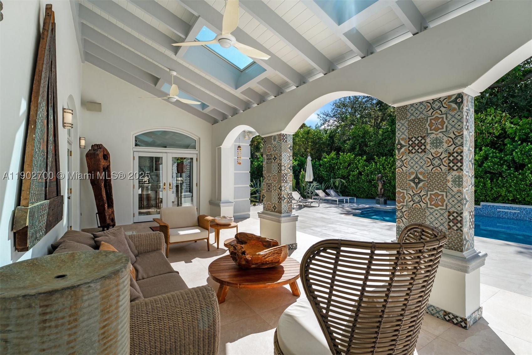 THE PALM ESTATES - Residential