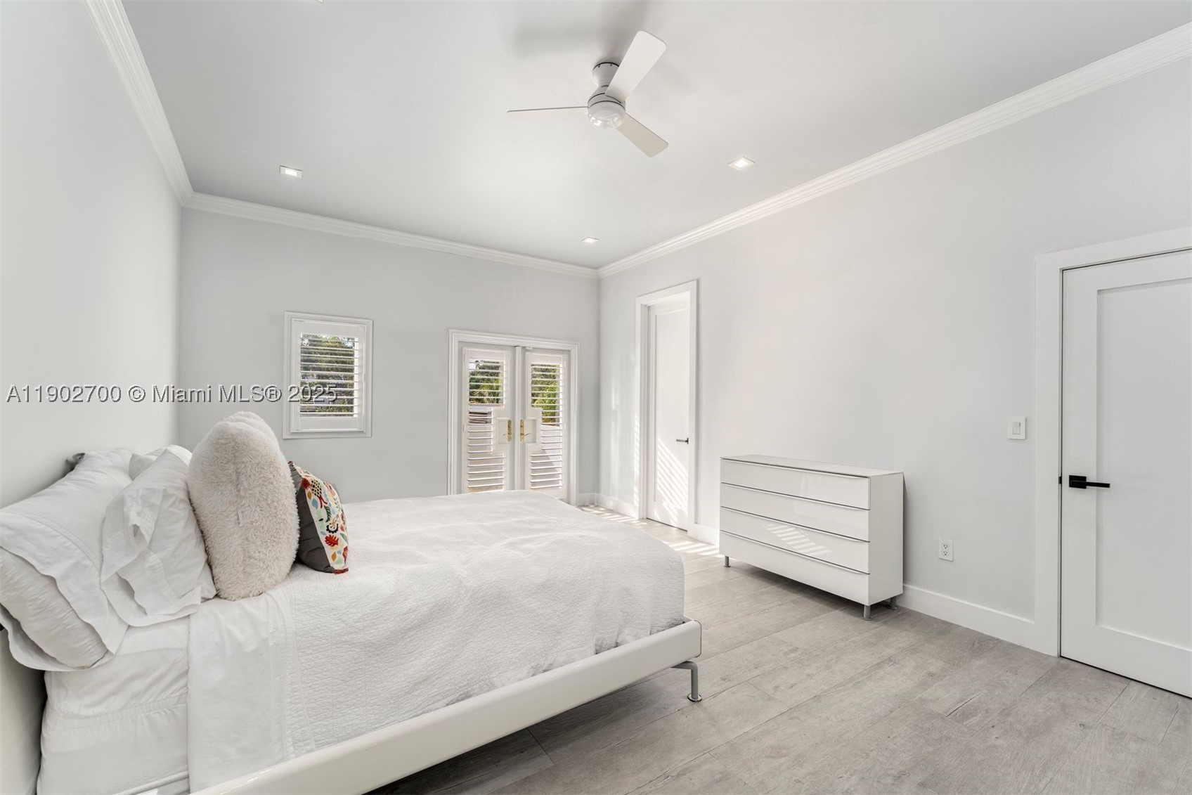 THE PALM ESTATES - Residential