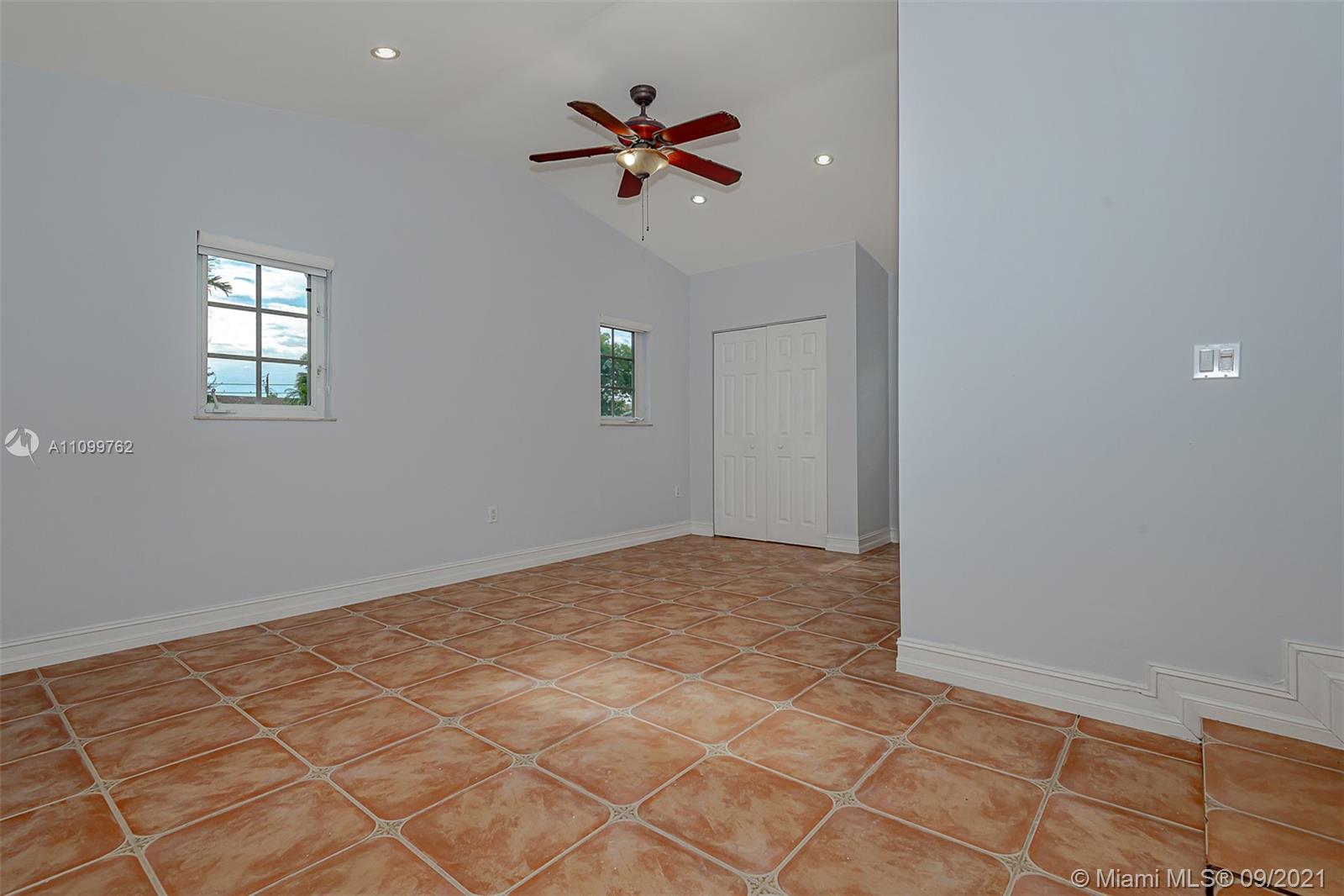 DARLINGTON MANOR - Residential