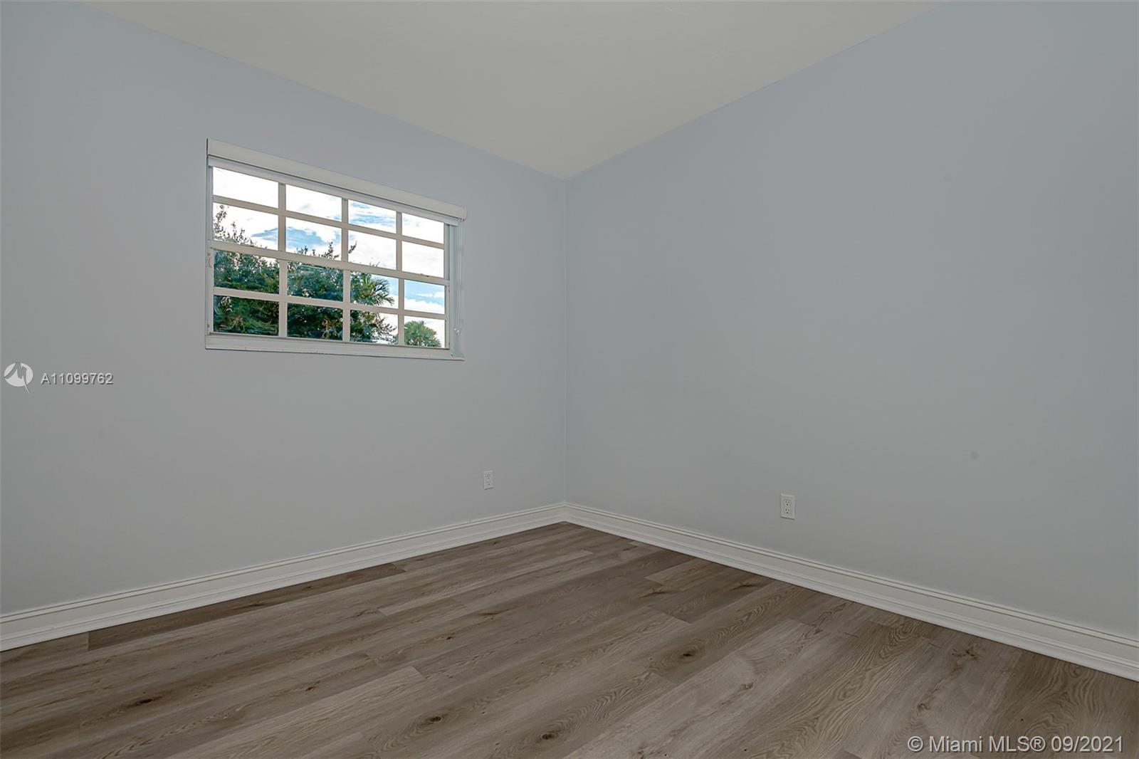 DARLINGTON MANOR - Residential