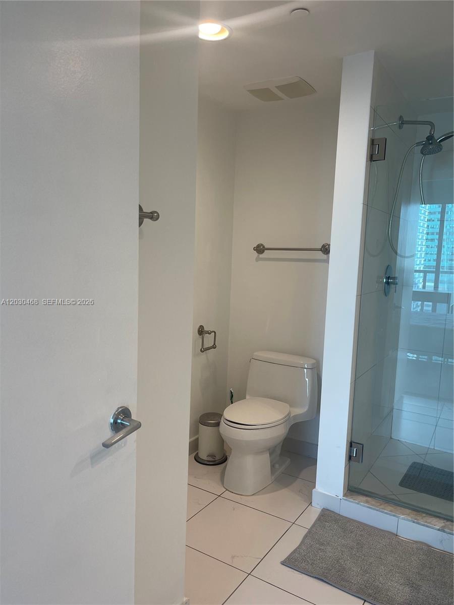 500 BRICKELL EAST CONDO - Residential