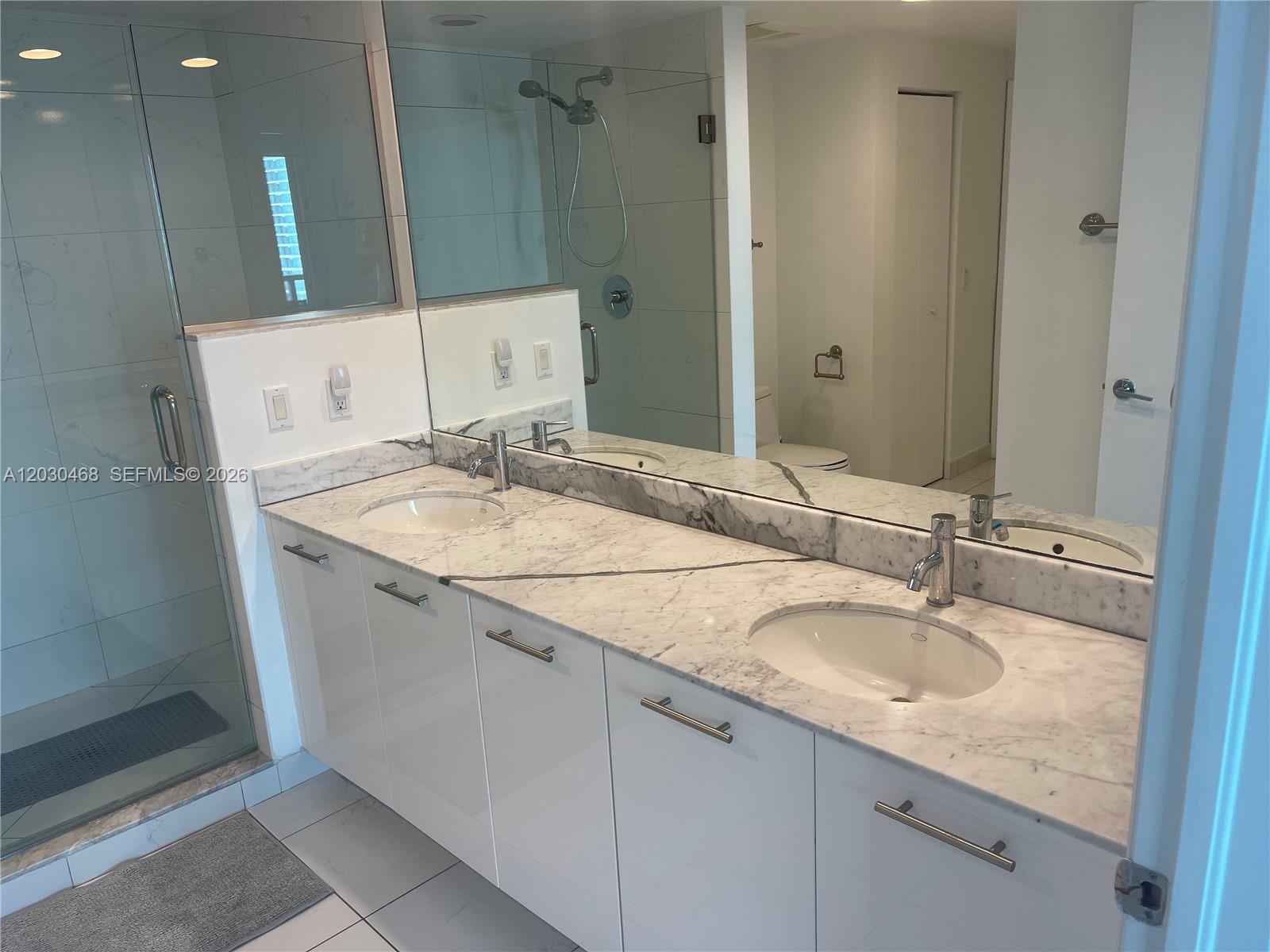 500 BRICKELL EAST CONDO - Residential