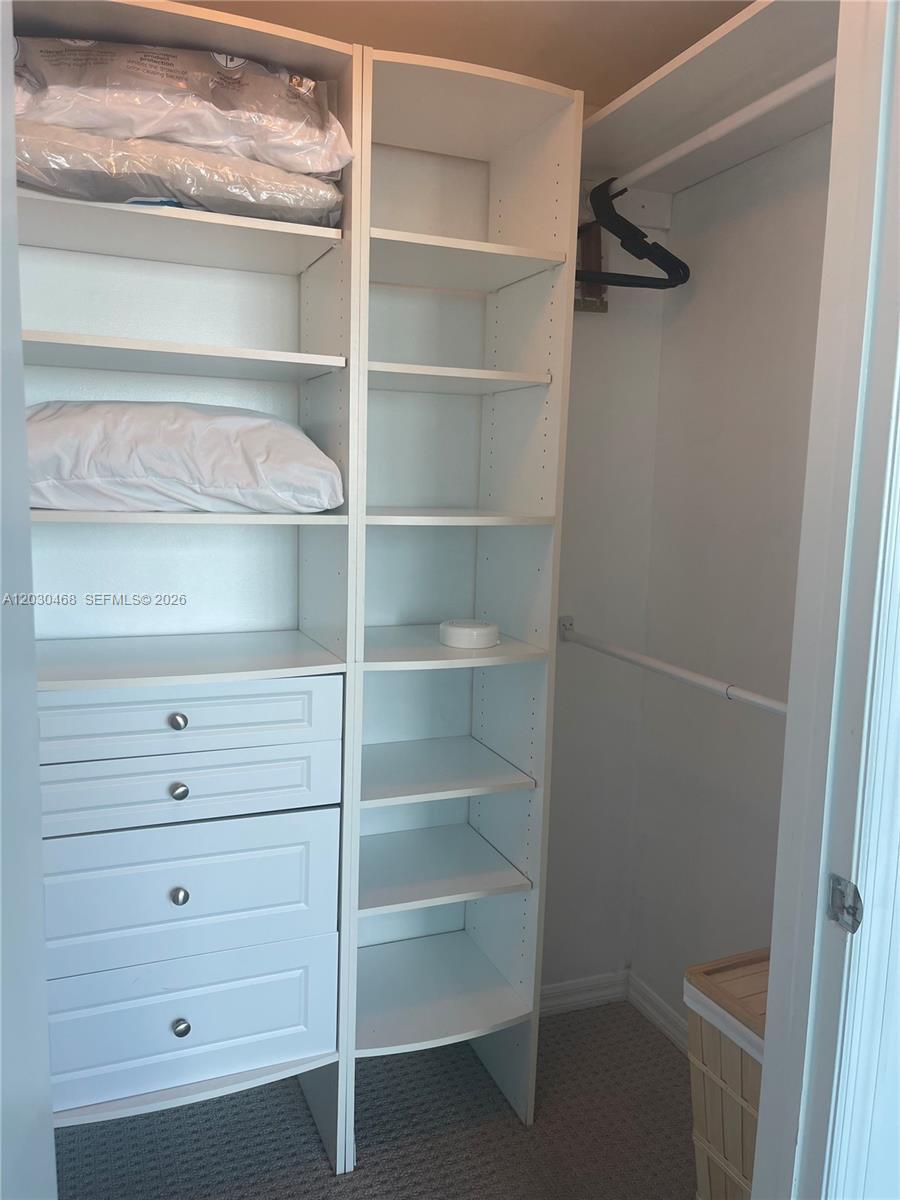 500 BRICKELL EAST CONDO - Residential