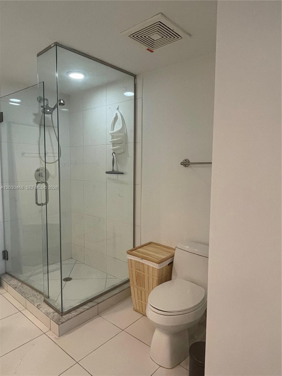 500 BRICKELL EAST CONDO - Residential