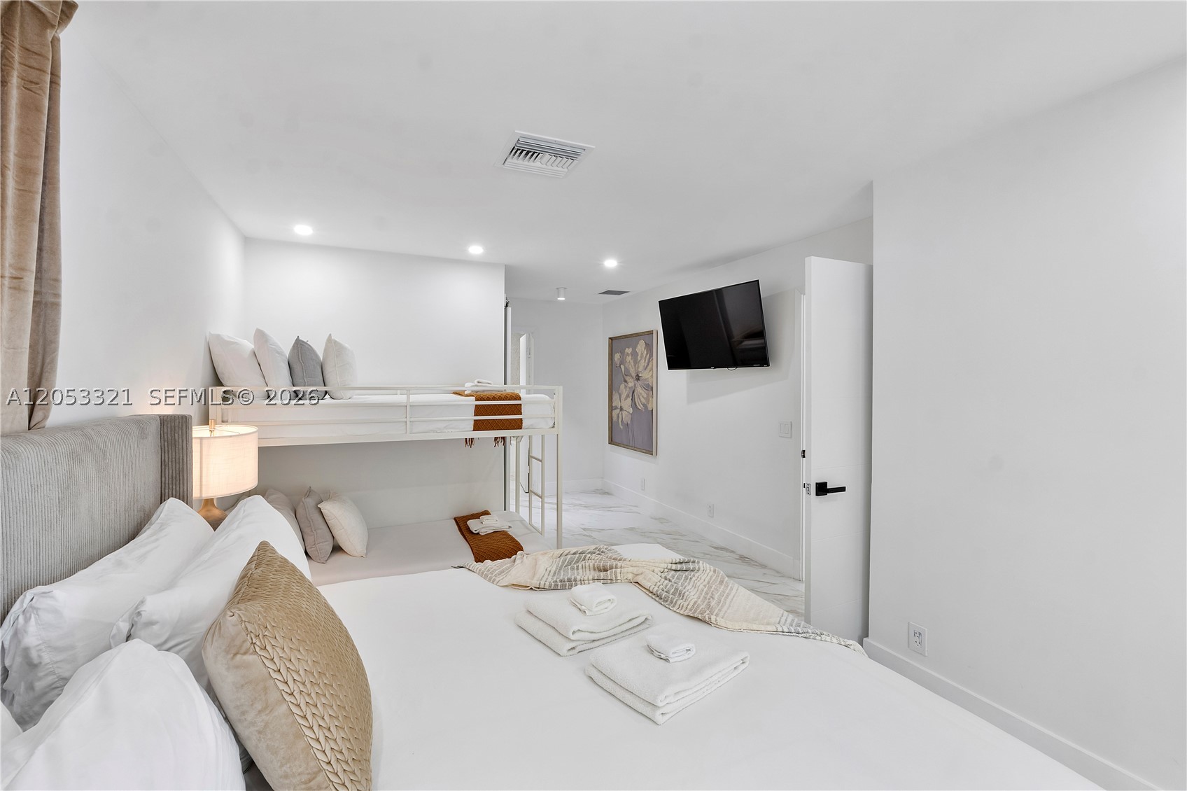 TERRA MAR ISLAND ESTATES - Residential Lease