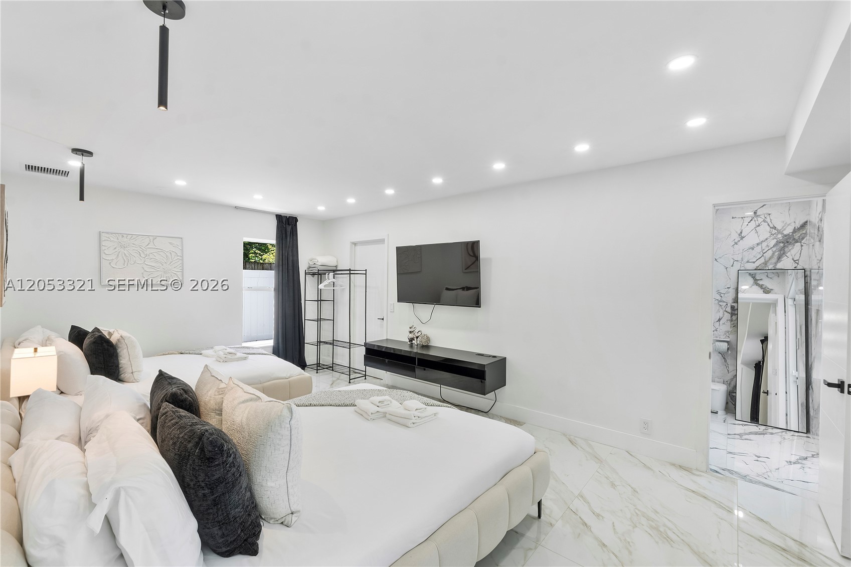TERRA MAR ISLAND ESTATES - Residential Lease