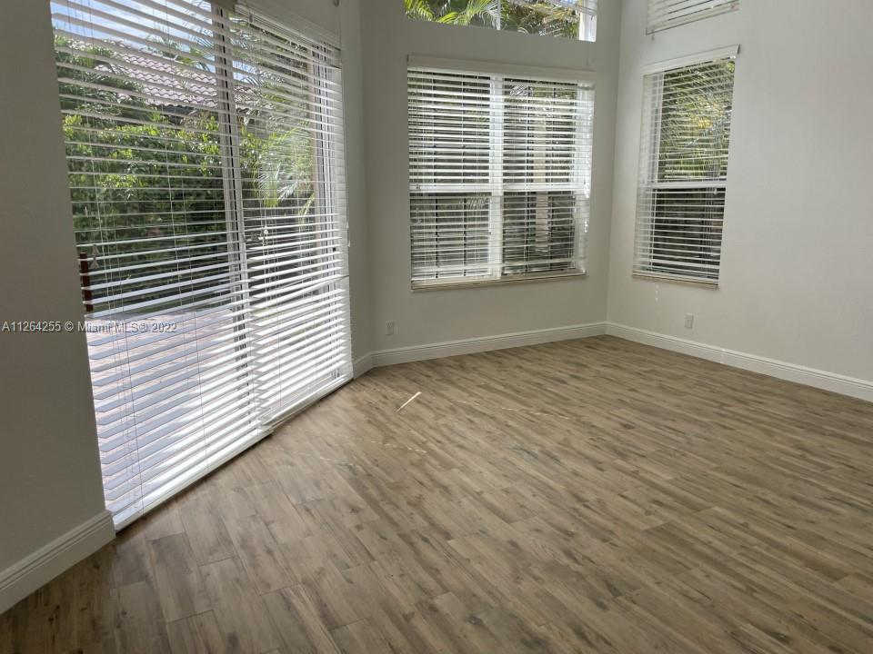 HERON BAY EAST - Residential Lease