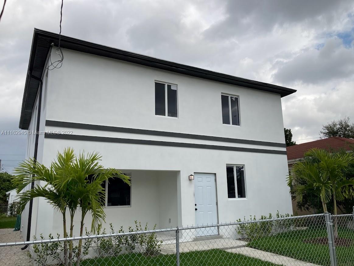E LIBERTY CITY SEC A - Residential Lease