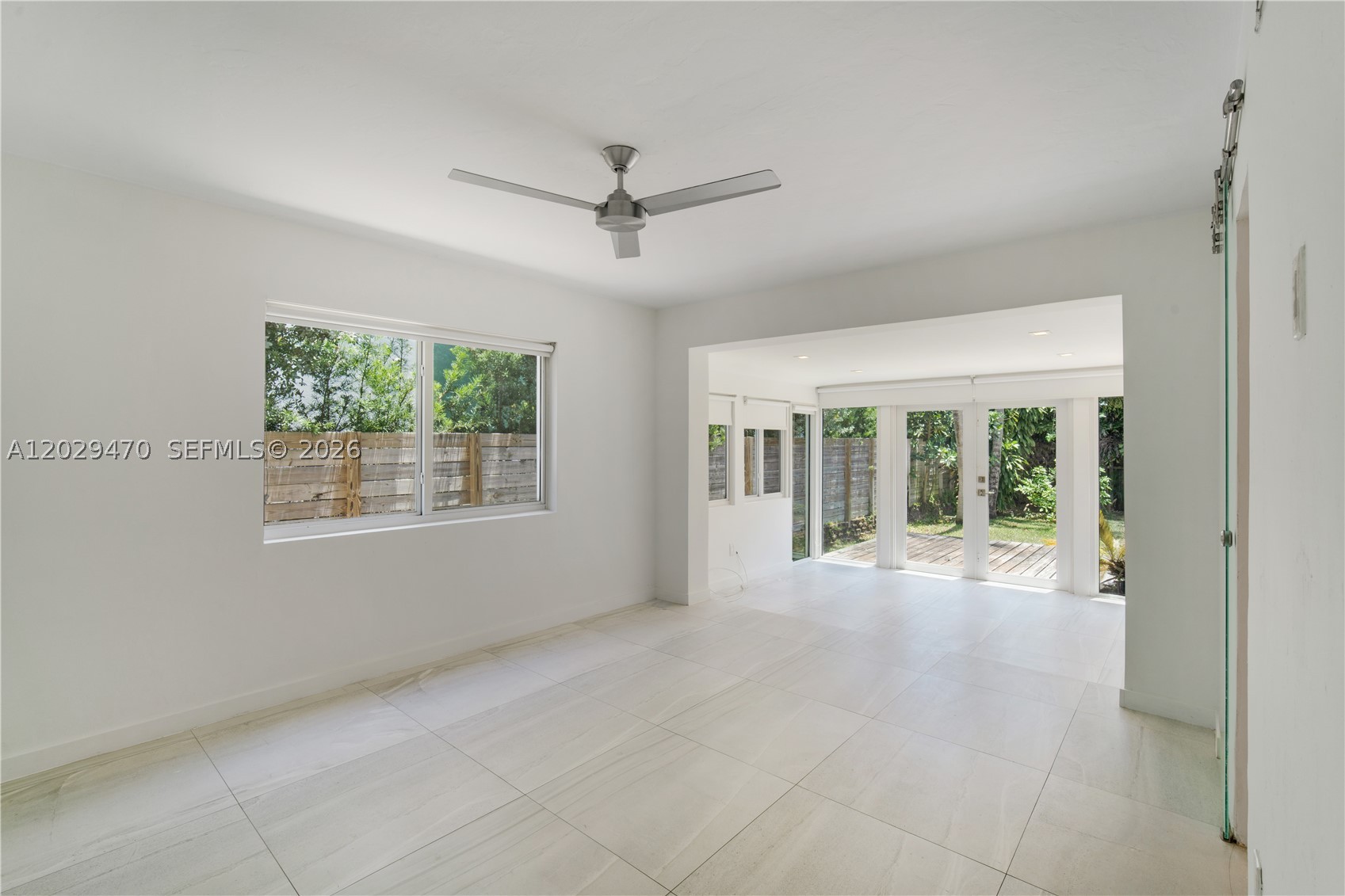 LAKE VIEW SUB - Residential Lease